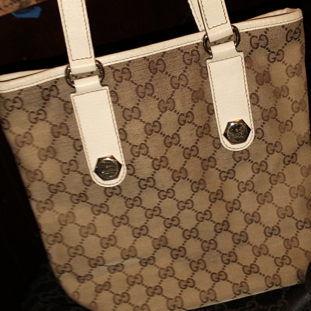 Authentic Vintage Gucci GG Monogram Bag